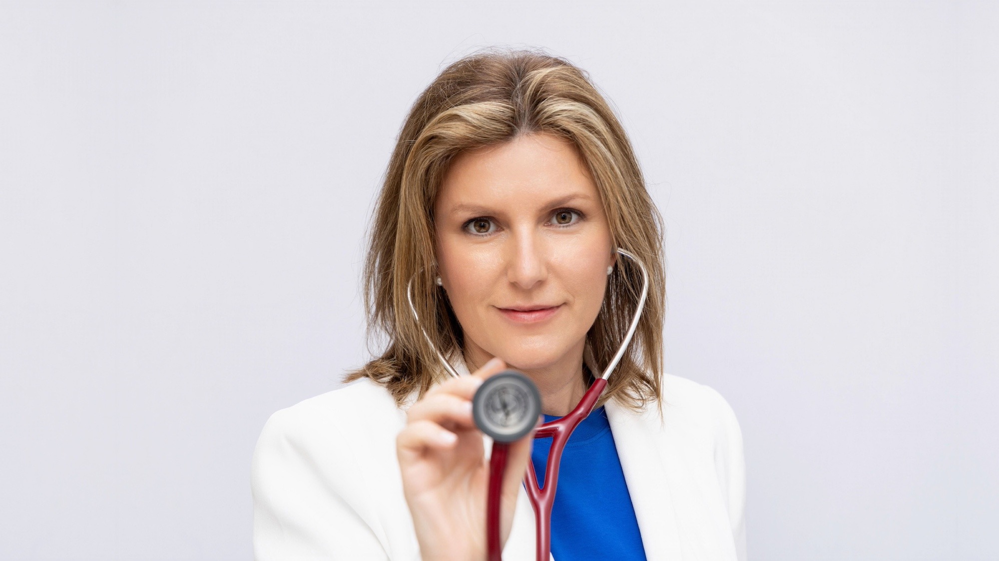 Dr Barbara